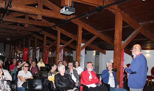 Selçuk Efes Kent Belleği, fotoğrafçılığın 200.