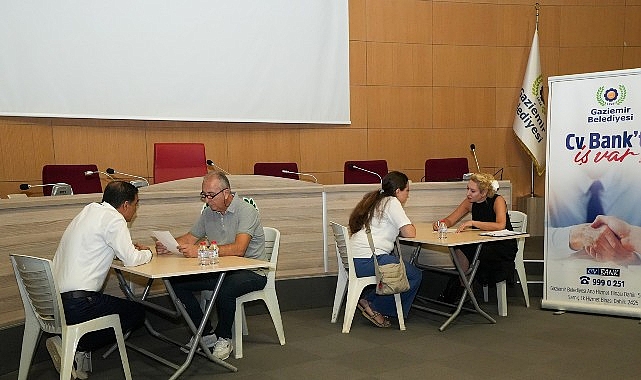 Gaziemir Belediyesi’nin, iş arayan yurttaşlarla personel ihtiyacı bulunan işletmeleri buluşturmak