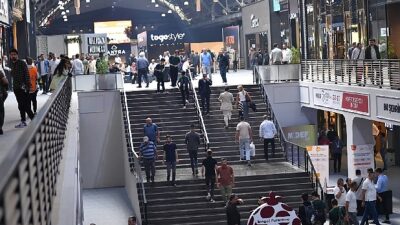 Türkiye’nin mobilya başkenti İnegöl’de mobilya sektörünün vitrini konumundaki 54.