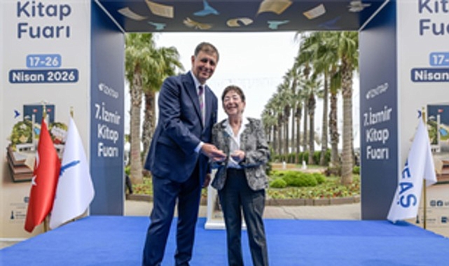 İzmir Büyükşehir Belediye Başkanı Dr.