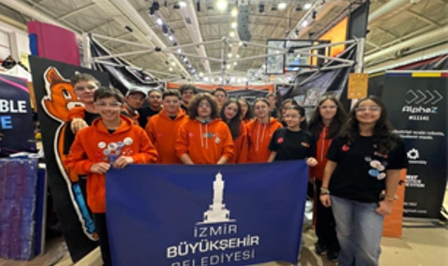 İzmir Büyükşehir Belediyesi’nin destekleriyle uluslararası arenada boy gösteren 8056 Laissez