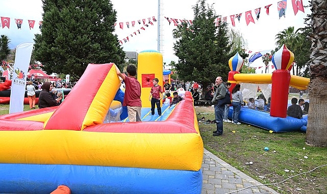 Kemer Belediyesi, 23 Nisan Ulusal Egemenlik ve Çocuk Bayramı etkinlikleri