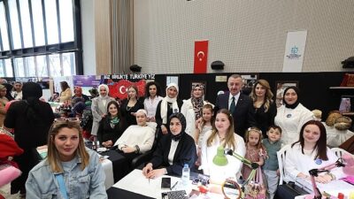 KO-MEK yıl sonu sergilerinin altıncısı İzmit’te açıldı.