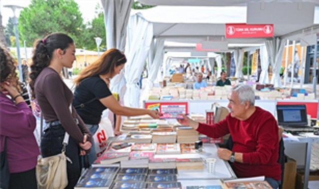 İzmir Büyükşehir Belediyesi ev sahipliğinde, İZFAŞ ve TACT Fuarcılık iş