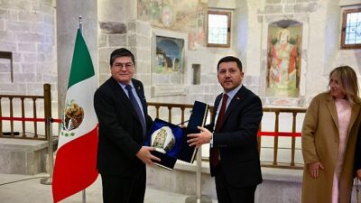 Meksika Büyükelçiliği ile Nevşehir Belediyesi iş birliğinde düzenlenen “Meksika Kültürel