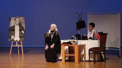 Osmangazi Belediyesi, RUMELİFED ve NAKEM iş birliğiyle sahnelediği “Taksiratli Şekibe”