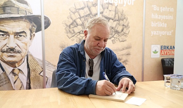 Bursa’da edebiyatın buluşma noktası haline gelen TÜYAP Bursa Kitap Fuarı,