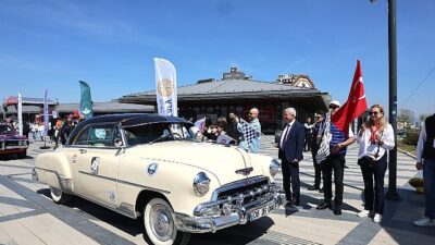 Osmangazi Belediyesi ve Mudanya Belediyesi’nin katkılarıyla düzenlenen 13’üncü Klasik Otomobil