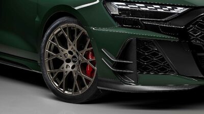 Audi Sport’un karakterini hem yola hem de piste taşıyan özel