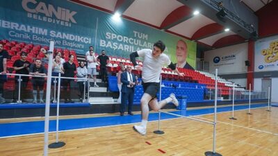 Canik Belediyesi'nin ücretsiz Akademiye Hazırlık Kursları bir kez daha POMEM