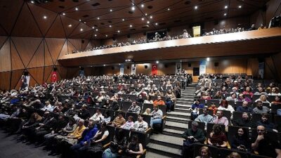 Beylikdüzü Belediyesi, Nisan ayı boyunca tiyatrodan konsere uzanan geniş program