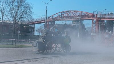 Kocaeli Büyükşehir Belediyesi’ne bağlı SEKA Kağıt Müzesi bünyesinde açık alanda