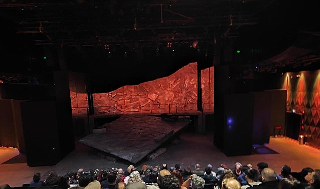 Kocaeli Büyükşehir Belediyesi’ne bağlı Şehir Tiyatroları, Osmanlı’nın büyük mimarı Mimar