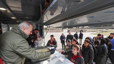 Eğitim kurumlarında güvenliğin artırılmasına yönelik alınan tedbirler kapsamında öğrencilerin okul