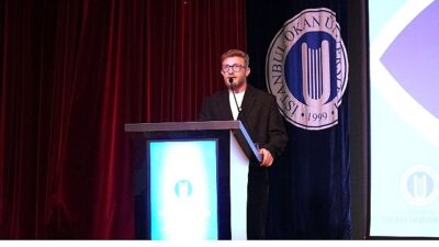 İstanbul Okan Üniversitesi'nin Türkiye'de ilk kez başlattığı Girişimcilik Dersi'ne üniversitenin