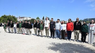 Yeşilay Küçükler Yıldızlar Türkiye Petank Şampiyonası, Antalya’nın Kemer ilçesinde başladı.