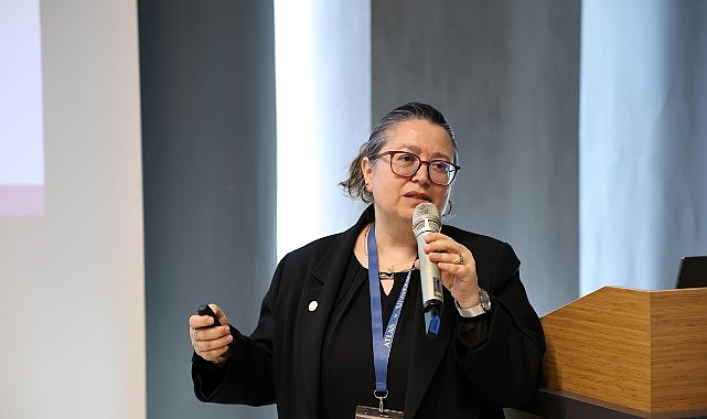 İstanbul Atlas Üniversitesi tarafından Anneler Günü kapsamında düzenlenen “Çalışan Anne