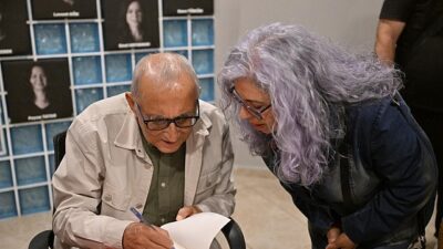 Edebiyatın usta kalemlerinden Ataol Behramoğlu, Manisa Büyükşehir Belediyesi tarafından düzenlenen