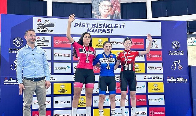 Kocaeli Büyükşehir Belediye Kağıtspor, ulusal ve uluslararası arenada elde ettiği