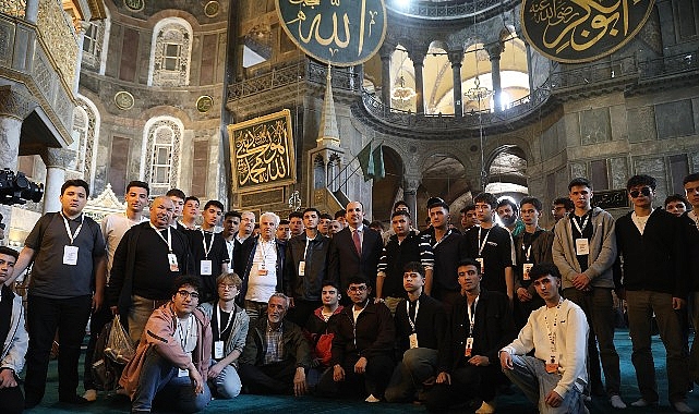 Konya Büyükşehir Belediye Başkanı Uğur İbrahim Altay, Büyükşehir Belediyesi’nin “Genç