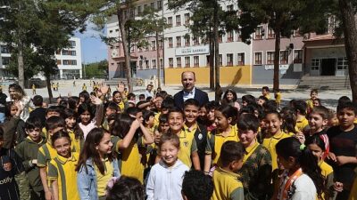 Konya Büyükşehir Belediye Başkanı Uğur İbrahim Altay, yıllar önce öğrencisi