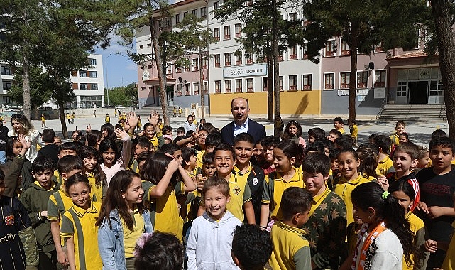 Konya Büyükşehir Belediye Başkanı Uğur İbrahim Altay, yıllar önce öğrencisi