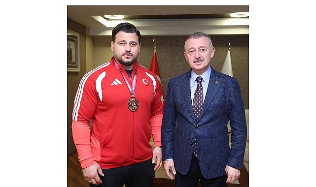 Türkiye Güreş Federasyonu Başkanı Taha Akgül ve Ata sporumuzun efsane