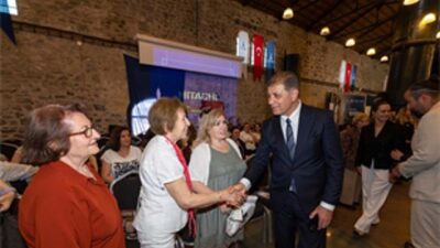 İzmir Büyükşehir Belediyesi Eşrefpaşa Hastanesi’nin 12 Mayıs Hemşireler Günü kapsamında