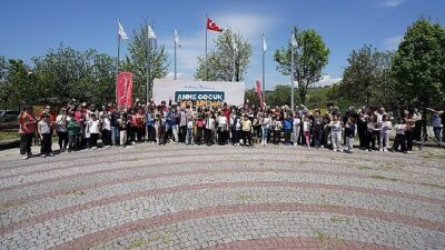 Beylikdüzü Belediyesi, Anneler Günü’nde ilçedeki anneleri unutmadı.