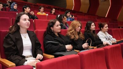 Osmangazi Belediyesi tarafından bu yıl ikincisi düzenlenen Bursa Altın Çınar