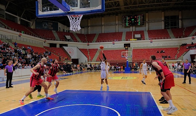 Konya Büyükşehir Belediyespor, Türkiye Sigorta Türkiye Basketbol Ligi play-off yarı