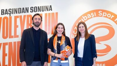Yeni sezon hazırlıklarına tüm hızıyla devam eden Eczacıbaşı Dynavit, libero
