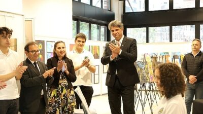 Kartepe Belediyesi Sanat Evi, Ertuğrulgazi Anadolu Lisesi öğrencilerinin hazırladığı “Gençlerin