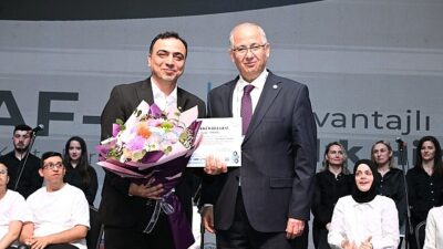 Kocaeli Üniversitesi ev sahipliğinde Kocaeli Kongre Merkezi’nde gerçekleştirilen “USKAF-IX Dezavantajlı