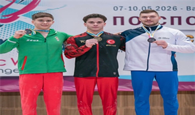 İzmir Büyükşehir Belediyesi Spor Kulübü’nün milli jimnastikçisi Altan Doğan, Bulgaristan’da