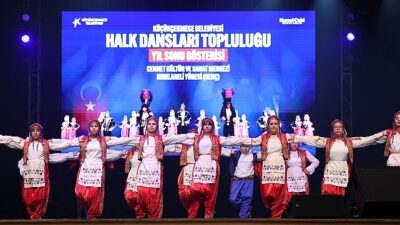 Küçükçekmece Belediyesi tarafından halk danslarını tanıtmak ve yaşatmak amacıyla kurulan