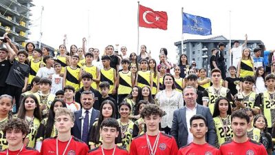 Küçükçekmece Belediyesi ve İlçe Milli Eğitim Müdürlüğü işbirliği ile 19