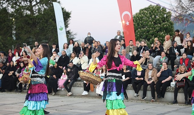 Baharın müjdecisi, bolluk ve bereketin simgesi olan Hıdırellez, Osmangazi’de binlerce