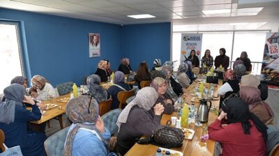 Kahramankazan Belediyesi Engelsiz Yaşam Merkezi kursiyerlerinin anneleri, Anneler Günü dolayısıyla