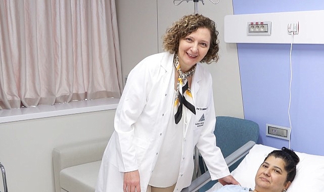 2023 yılında şiddetli karın ağrısı şikayetiyle Prof.