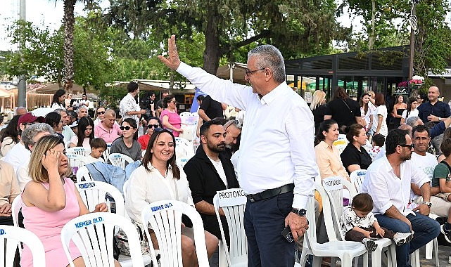 Kemer Belediye Başkanı Necati Topaloğlu, Uğur Okulları Kemer Şubesi’nin 19