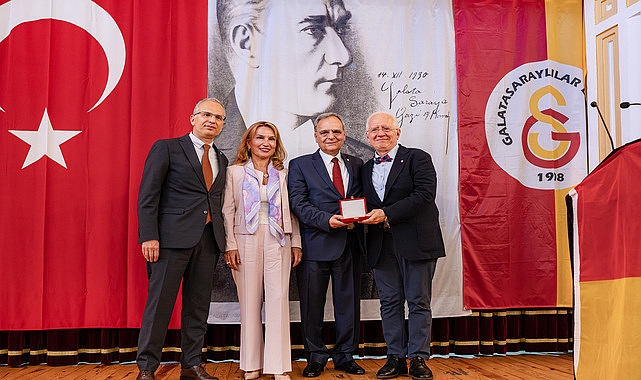 Galatasaraylılar Derneği Divan Başkanlığı tarafından 2022 yılında başlatılan Galatasaray’a Hizmet
