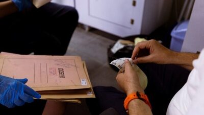 Balçova Belediyesi, dijital dönüşüm çalışmaları kapsamında kurum arşivlerini modern ve