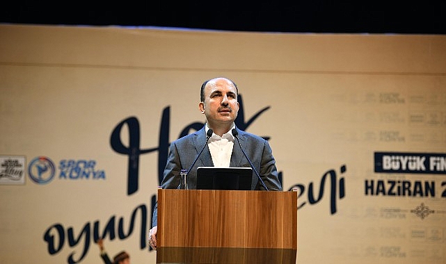 Konya Büyükşehir Belediyesi tarafından geleneksel olarak düzenlenen “Halk Oyunları Şöleni"