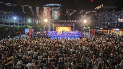 Çerçioğlu’nun öncülüğünde Aydın Büyükşehir Belediyesi tarafından düzenlenen kültür ve sanat