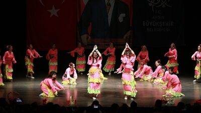 Çerçioğlu, Aydın’ın dört bir yanında vatandaşları kültür ve sanat etkinlikleri