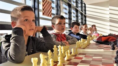 Bornova Belediyesi, ilçedeki kültürel ve sanatsal bağları güçlendirmek, çocukların ve