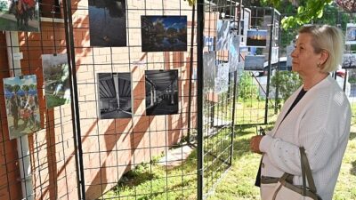 Bornova Belediyesi’nin Hobi ve Beceri Edindirme Kursları’na katılan her yaştan