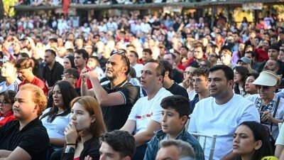 A Milli Futbol Takımımızın dünya sahnesindeki dev mücadelesi, Büyükşehir Belediyesi