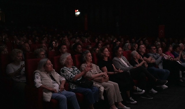 Kocaeli Büyükşehir Belediye Konservatuvarı’nın sevilen topluluklarından Türk Sanat Müziği Korosu